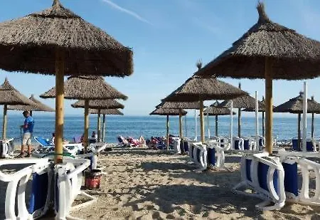 Sunny Calahonda Marbella Villa *